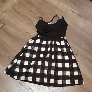 Criss cross strap dress with underwire